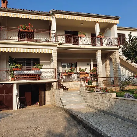 Bruna 1 Apartment *